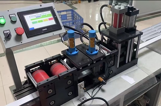 الألومنيوم الإطار الإطار ركن القاطع 380V التحكم في الحواسيب الصغيرة